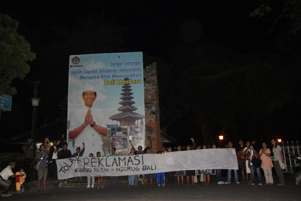 Aksi tolak reklamasi Teluk Benoa