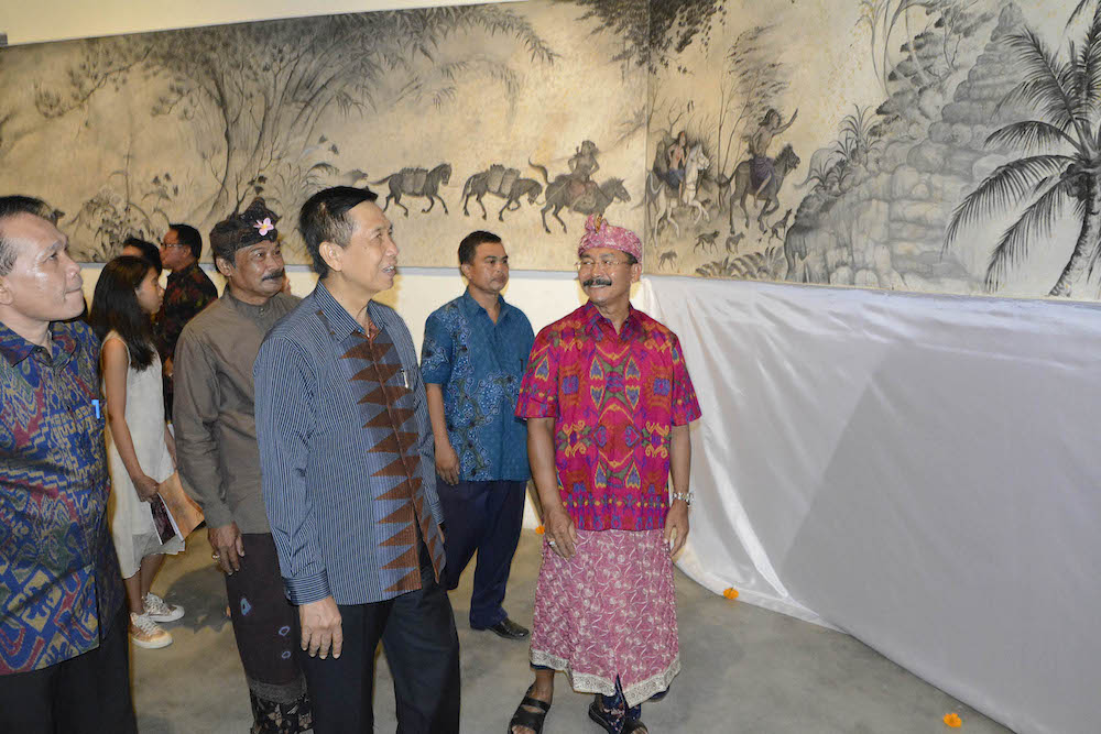 Pembukaan pameran Prabu Udayana: Wiracarita Dalam Rupa oleh Gubernur Mangku Pastika. Foto MetroBali.